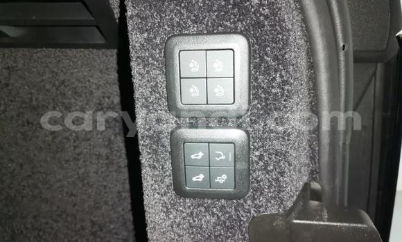 Acheter Occasion Voiture Range Rover Range Rover Blanc à Lusaka, Zambie Acheter Occasion Voiture Range Rover Range Rover Blanc à Lusaka, Zambie