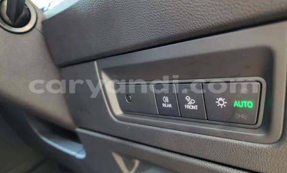 Buy Used Volkswagen Touareg White Car in Lusaka in Zambia Buy Used Volkswagen Touareg White Car in Lusaka in Zambia