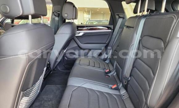 Buy Used Volkswagen Touareg White Car in Lusaka in Zambia Buy Used Volkswagen Touareg White Car in Lusaka in Zambia