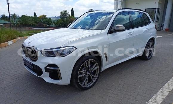 Tenga Tsaru BMW X5 Chena Mota in Lusaka in Zambia Tenga Tsaru BMW X5 Chena Mota in Lusaka in Zambia