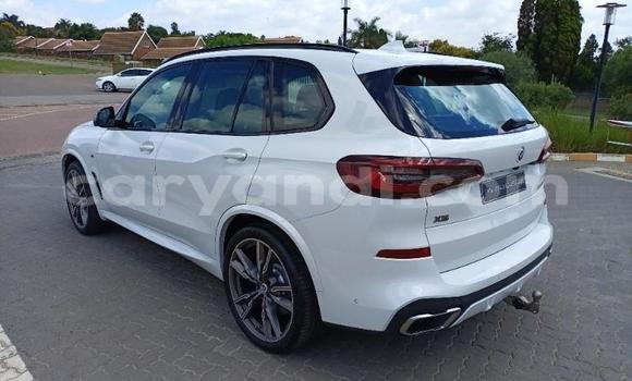 Tenga Tsaru BMW X5 Chena Mota in Lusaka in Zambia Tenga Tsaru BMW X5 Chena Mota in Lusaka in Zambia