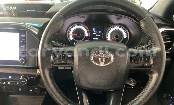 Buy Used Toyota Hilux Silver Car in Lusaka in Zambia Buy Used Toyota Hilux Silver Car in Lusaka in Zambia