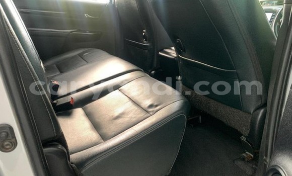 Buy Used Toyota Hilux Silver Car in Lusaka in Zambia Buy Used Toyota Hilux Silver Car in Lusaka in Zambia