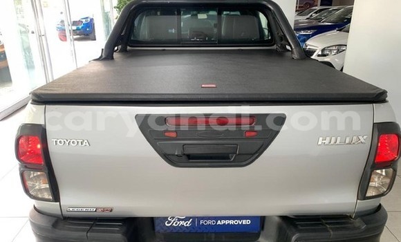 Buy Used Toyota Hilux Silver Car in Lusaka in Zambia Buy Used Toyota Hilux Silver Car in Lusaka in Zambia