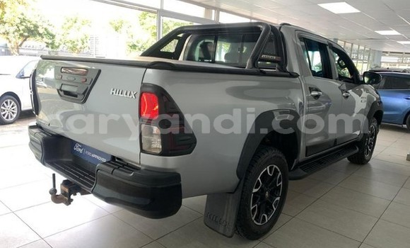 Buy Used Toyota Hilux Silver Car in Lusaka in Zambia Buy Used Toyota Hilux Silver Car in Lusaka in Zambia