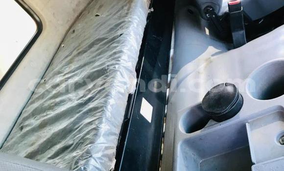 Acheter Occasion Utilitaire Nissan UD Blanc à Lusaka, Zambie Acheter Occasion Utilitaire Nissan UD Blanc à Lusaka, Zambie