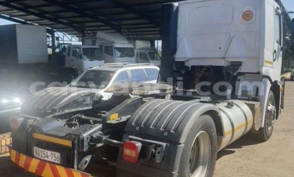 Tenga Tsaru Volkswagen TRUCK Chena Rori in Ndola in Zambia Tenga Tsaru Volkswagen TRUCK Chena Rori in Ndola in Zambia