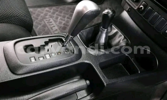 Nunua Ilio tumika Toyota Hilux Nyeusi Gari ndani ya Lusaka nchini Zambia Nunua Ilio tumika Toyota Hilux Nyeusi Gari ndani ya Lusaka nchini Zambia