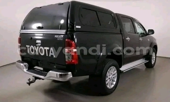 Nunua Ilio tumika Toyota Hilux Nyeusi Gari ndani ya Lusaka nchini Zambia Nunua Ilio tumika Toyota Hilux Nyeusi Gari ndani ya Lusaka nchini Zambia