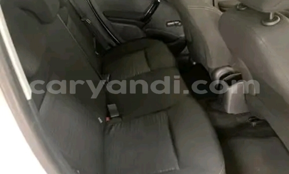 Acheter Occasion Voiture Peugeot 204 Blanc à Isoka, Nord Acheter Occasion Voiture Peugeot 204 Blanc à Isoka, Nord