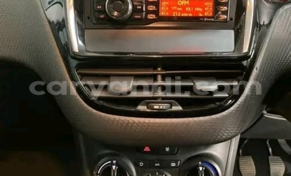 Acheter Occasion Voiture Peugeot 204 Blanc à Isoka, Nord Acheter Occasion Voiture Peugeot 204 Blanc à Isoka, Nord