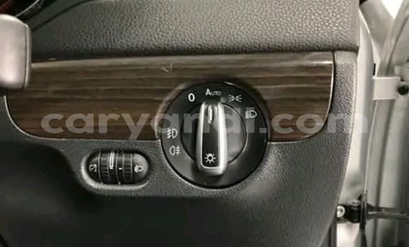 Acheter Occasion Voiture Volkswagen Jetta Gris à Isoka, Nord Acheter Occasion Voiture Volkswagen Jetta Gris à Isoka, Nord