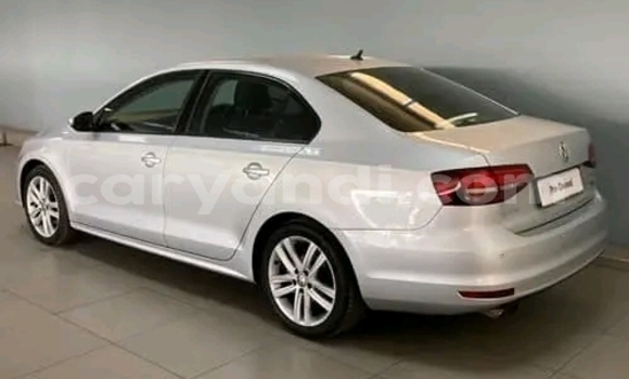 Acheter Occasion Voiture Volkswagen Jetta Gris à Isoka, Nord Acheter Occasion Voiture Volkswagen Jetta Gris à Isoka, Nord