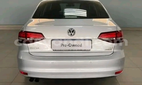 Acheter Occasion Voiture Volkswagen Jetta Gris à Isoka, Nord Acheter Occasion Voiture Volkswagen Jetta Gris à Isoka, Nord