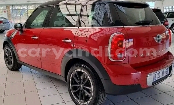 Acheter Occasion Voiture MINI Countryman Rouge à Isoka, Nord Acheter Occasion Voiture MINI Countryman Rouge à Isoka, Nord