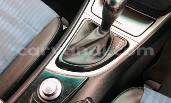 Acheter Occasion Voiture BMW 1-Series Bleu à Isoka, Nord Acheter Occasion Voiture BMW 1-Series Bleu à Isoka, Nord