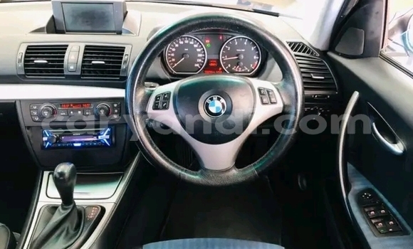 Acheter Occasion Voiture BMW 1-Series Bleu à Isoka, Nord Acheter Occasion Voiture BMW 1-Series Bleu à Isoka, Nord