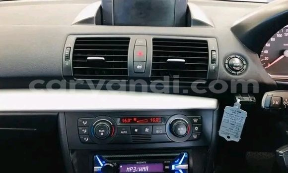 Acheter Occasion Voiture BMW 1-Series Bleu à Isoka, Nord Acheter Occasion Voiture BMW 1-Series Bleu à Isoka, Nord