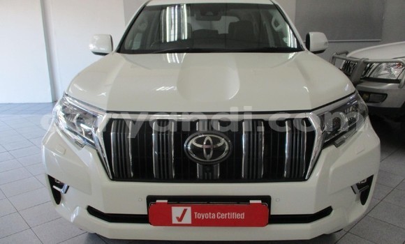 Buy Used Toyota Land Cruiser Prado White Car in Lusaka in Zambia Buy Used Toyota Land Cruiser Prado White Car in Lusaka in Zambia