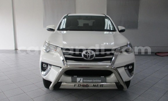 Buy Used Toyota Fortuner White Car in Lusaka in Zambia Buy Used Toyota Fortuner White Car in Lusaka in Zambia