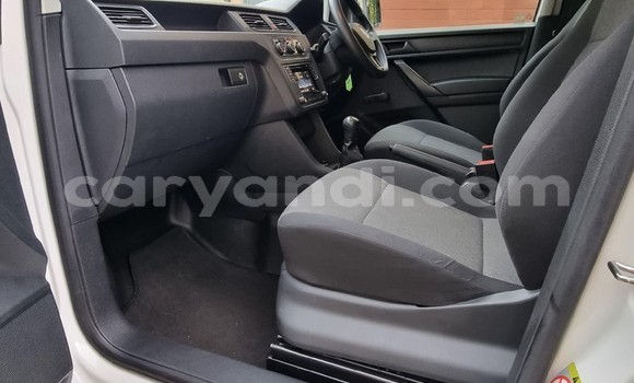 Buy Used Volkswagen Caddy White Car in Kabwe in Zambia Buy Used Volkswagen Caddy White Car in Kabwe in Zambia