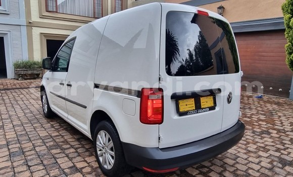 Buy Used Volkswagen Caddy White Car in Kabwe in Zambia Buy Used Volkswagen Caddy White Car in Kabwe in Zambia