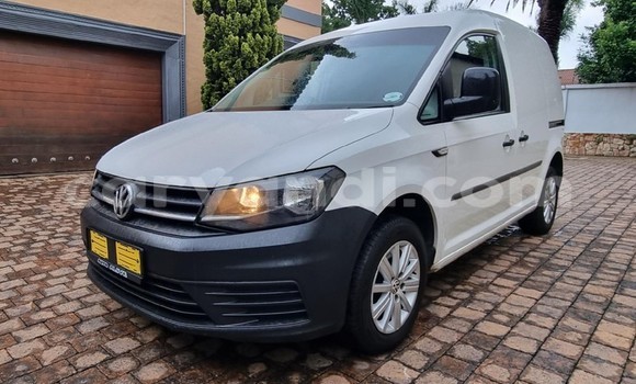Buy Used Volkswagen Caddy White Car in Kabwe in Zambia Buy Used Volkswagen Caddy White Car in Kabwe in Zambia