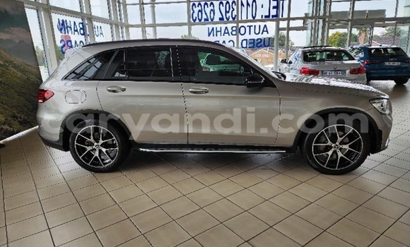 Buy Used Mercedes‒Benz GLC Silver Car in Lusaka in Zambia Buy Used Mercedes‒Benz GLC Silver Car in Lusaka in Zambia