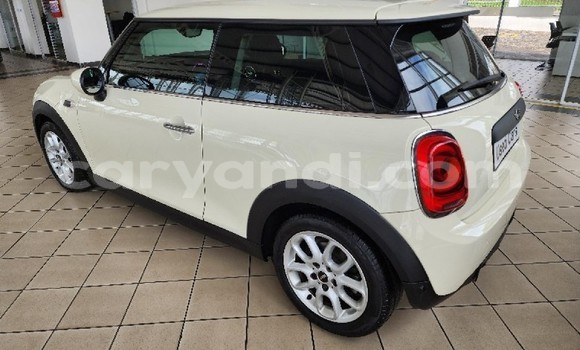 Acheter Occasion Voiture MINI Hatch Autre à Chingola, Zambie Acheter Occasion Voiture MINI Hatch Autre à Chingola, Zambie