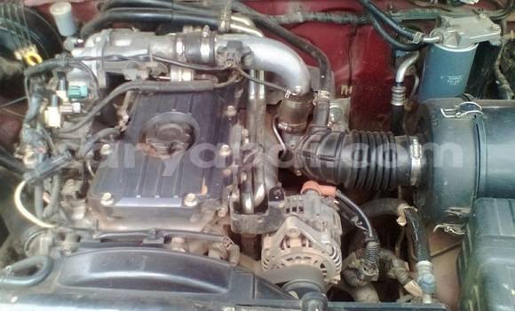 Tenga Tsaru Nissan 350Z Tsvuku Mota in Chingola in Zambia Tenga Tsaru Nissan 350Z Tsvuku Mota in Chingola in Zambia