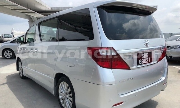 Nunua Ilio tumika Toyota Alphard Fedha Gari ndani ya Lusaka nchini Zambia Nunua Ilio tumika Toyota Alphard Fedha Gari ndani ya Lusaka nchini Zambia