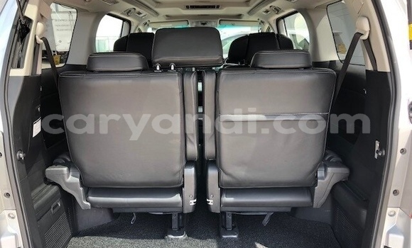 Nunua Ilio tumika Toyota Alphard Fedha Gari ndani ya Lusaka nchini Zambia Nunua Ilio tumika Toyota Alphard Fedha Gari ndani ya Lusaka nchini Zambia