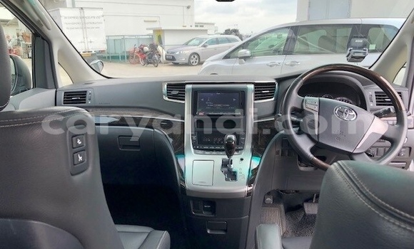 Nunua Ilio tumika Toyota Alphard Fedha Gari ndani ya Lusaka nchini Zambia Nunua Ilio tumika Toyota Alphard Fedha Gari ndani ya Lusaka nchini Zambia