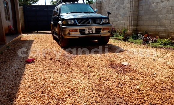 Buy Used Mitsubishi Challenger Black Car in Lusaka in Zambia