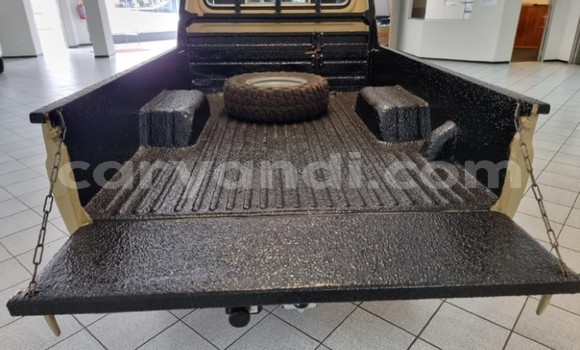 Acheter Occasion Voiture Toyota Land Cruiser Beige à Lusaka, Zambie Acheter Occasion Voiture Toyota Land Cruiser Beige à Lusaka, Zambie