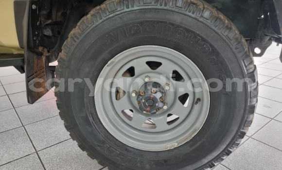 Acheter Occasion Voiture Toyota Land Cruiser Beige à Lusaka, Zambie Acheter Occasion Voiture Toyota Land Cruiser Beige à Lusaka, Zambie