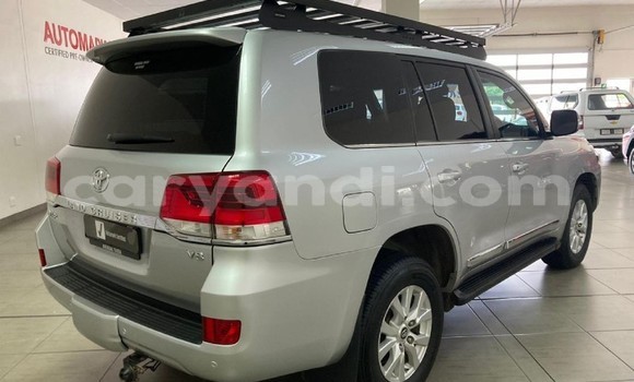 Buy Used Toyota Land Cruiser Silver Car in Lusaka in Zambia Buy Used Toyota Land Cruiser Silver Car in Lusaka in Zambia