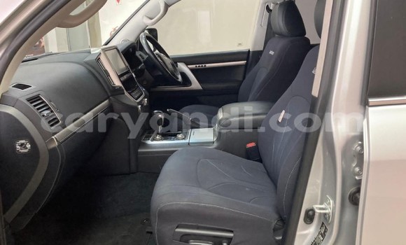 Buy Used Toyota Land Cruiser Silver Car in Lusaka in Zambia Buy Used Toyota Land Cruiser Silver Car in Lusaka in Zambia
