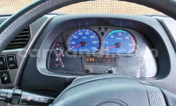 Acheter Occasion Utilitaire Nissan UD Blanc à Lusaka, Zambie Acheter Occasion Utilitaire Nissan UD Blanc à Lusaka, Zambie