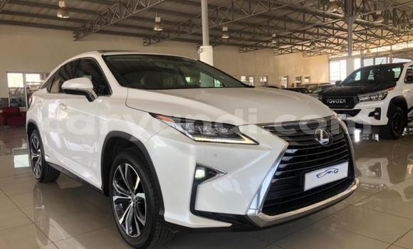 Acheter Occasion Voiture Lexus RX Blanc à Lusaka, Zambie Acheter Occasion Voiture Lexus RX Blanc à Lusaka, Zambie