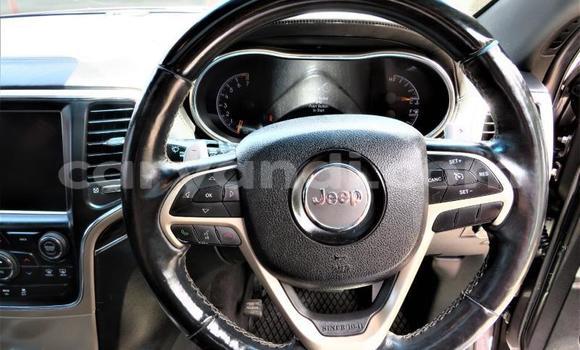 Tenga Tsaru Jeep Grand Cherokee SRT8 Zvimwe Mota in Lusaka in Zambia Tenga Tsaru Jeep Grand Cherokee SRT8 Zvimwe Mota in Lusaka in Zambia