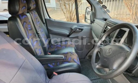 Acheter Occasion Utilitaire Mercedes–Benz Sprinter Blanc à Choma, Du sud Acheter Occasion Utilitaire Mercedes–Benz Sprinter Blanc à Choma, Du sud