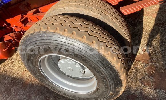 Acheter Occasion Utilitaire Mercedes–Benz Tipper Autre à Isoka, Nord Acheter Occasion Utilitaire Mercedes–Benz Tipper Autre à Isoka, Nord