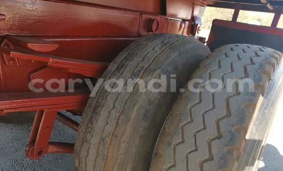 Acheter Occasion Utilitaire Mercedes–Benz Tipper Autre à Isoka, Nord Acheter Occasion Utilitaire Mercedes–Benz Tipper Autre à Isoka, Nord