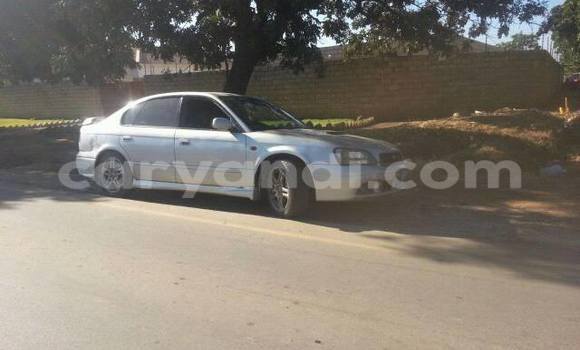 Acheter Occasion Voiture Subaru Outback Gris à Chingola, Zambie Acheter Occasion Voiture Subaru Outback Gris à Chingola, Zambie