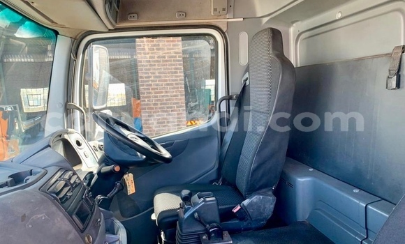 Buy Used Mercedes–Benz Truck White Truck in Lusaka in Zambia Buy Used Mercedes–Benz Truck White Truck in Lusaka in Zambia