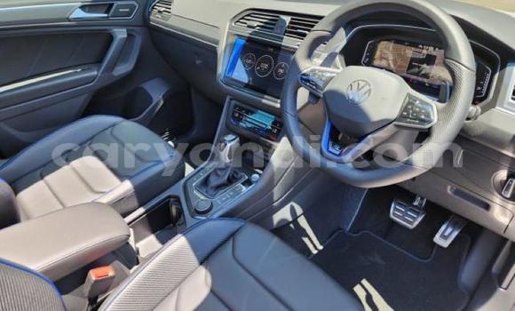 Acheter Occasion Voiture Volkswagen Tiguan Blanc à Lusaka, Zambie Acheter Occasion Voiture Volkswagen Tiguan Blanc à Lusaka, Zambie