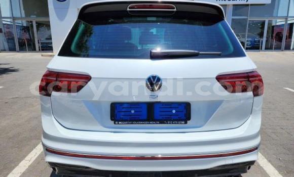 Acheter Occasion Voiture Volkswagen Tiguan Blanc à Lusaka, Zambie Acheter Occasion Voiture Volkswagen Tiguan Blanc à Lusaka, Zambie