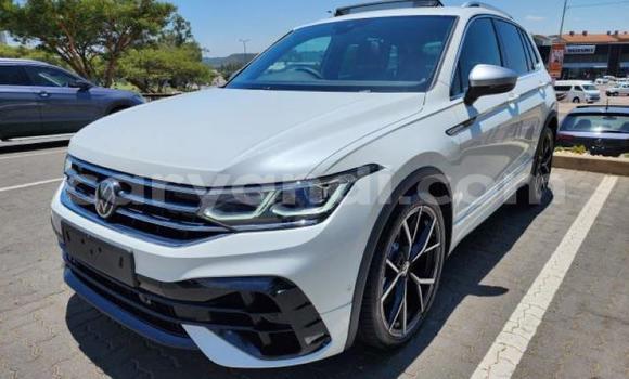 Acheter Occasion Voiture Volkswagen Tiguan Blanc à Lusaka, Zambie Acheter Occasion Voiture Volkswagen Tiguan Blanc à Lusaka, Zambie