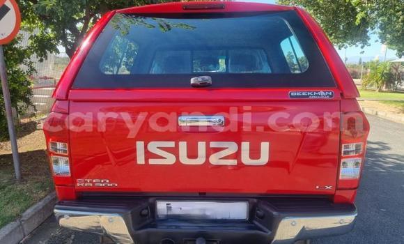Acheter Occasion Voiture Isuzu KB Rouge à Lusaka, Zambie Acheter Occasion Voiture Isuzu KB Rouge à Lusaka, Zambie